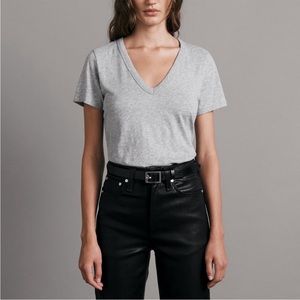 NWT Rag & Bone The Vee Slub Cotton T-Shirt
rag & bone
